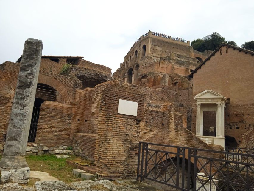 Ancient Rome and Domus Tiberiana Exclusive Guided Tour - What the guided format gets you (and what it doesn’t)