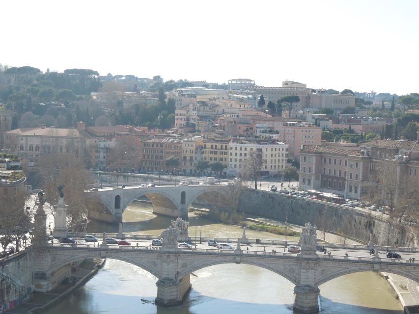 Castel Sant'Angelo: skip the line guided tour - tiered price - Comfort Notes: Steps, Limited Elevator, and Weight Limits