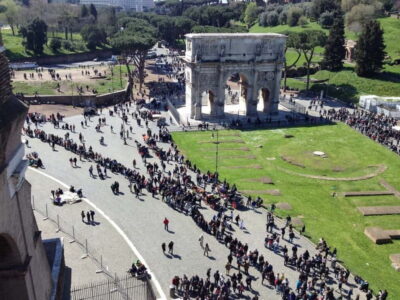 Colosseum, Forum & Palatine Hill Guided Walking tour - Meeting point reality check: Via dei Fori Imperiali and the Tourismotion flag