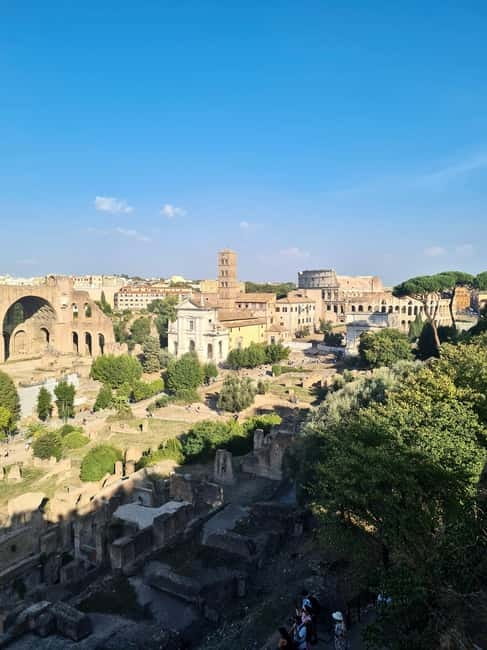 Colosseum, Roman Forum & Palatine Hill: AudioGuide & Host - AudioGuide app + headsets: how to make it work without frustration