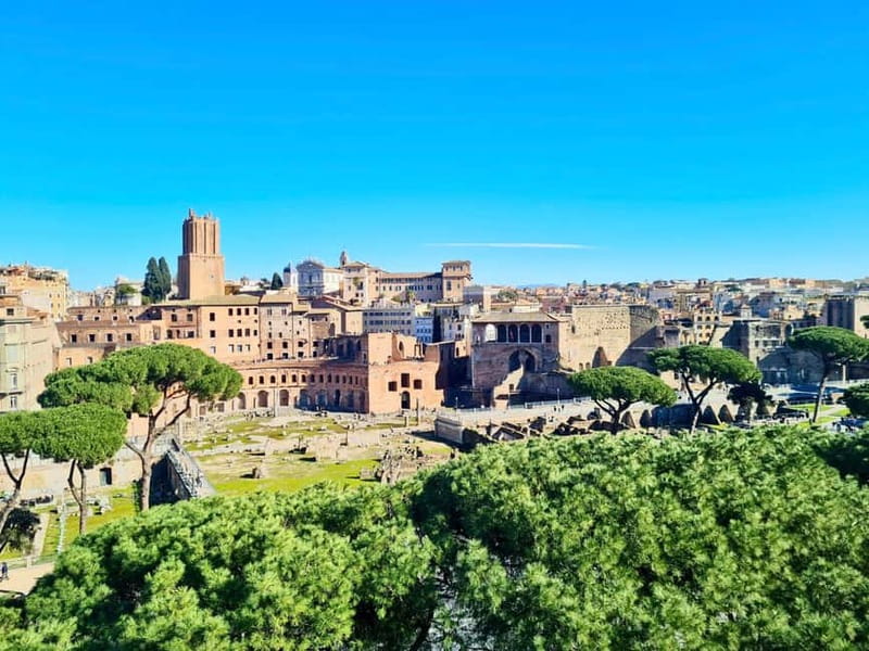 Colosseum, Roman Forum & Palatine Hill: AudioGuide & Host - Skip-the-line into the Colosseum: what the guide can and can’t do