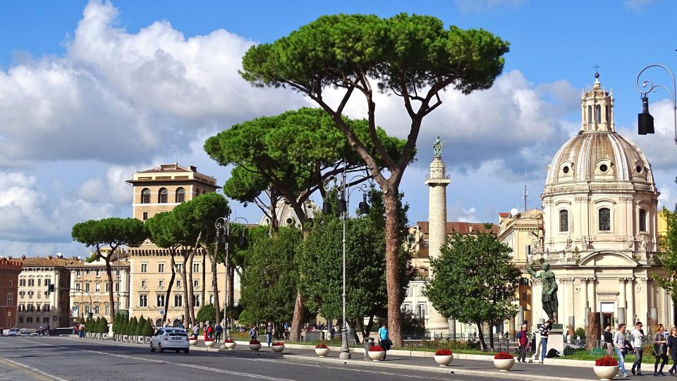 Colosseum, Roman Forum, Palatine Hill - the PRIVATE TOUR - Language Options and Group Comfort