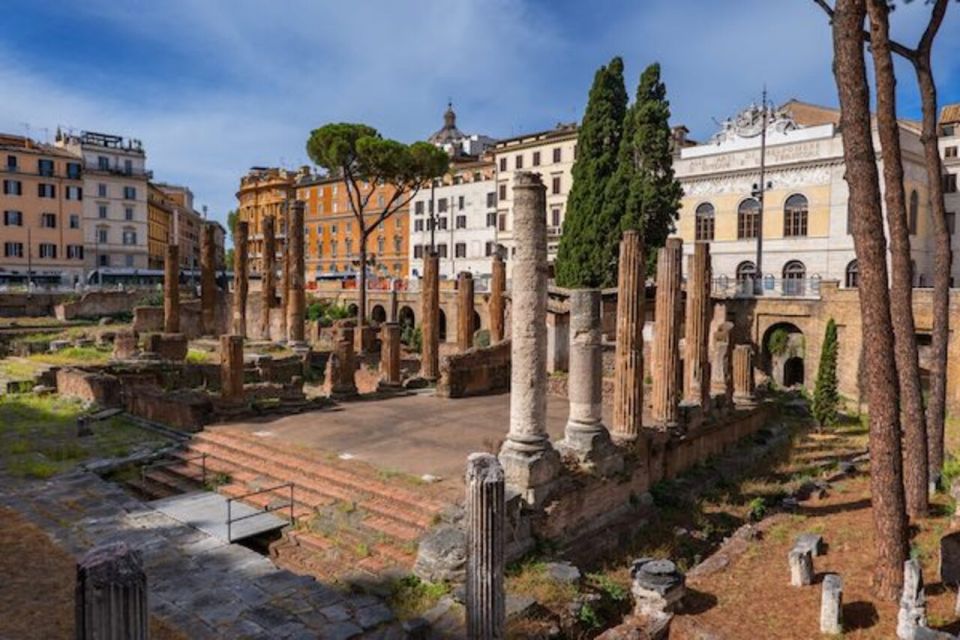 Delicious Roman dinner & Juicy Roman history - Piazza Navona: foundation stories and wine-fueled Roman gossip