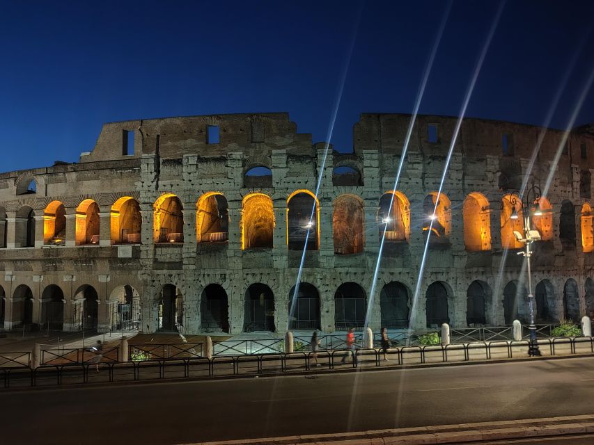 Elegant Rome by night tour and dinner in a local restaurant - Circus Maximus and the long-arc feel of ancient Rome