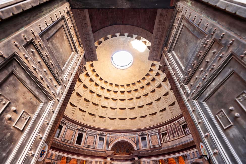 From Naples, Florence and Rome: Pantheon and smart audio - Key highlights worth planning for