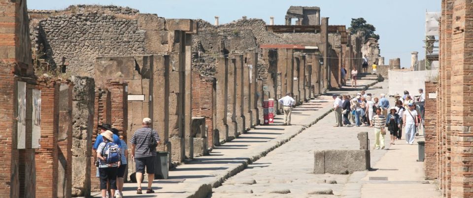 From Rome: Amalfi Coast and Pompeii, Full Day Private Tour - When the day feels long: how pacing works on a 12-hour private tour