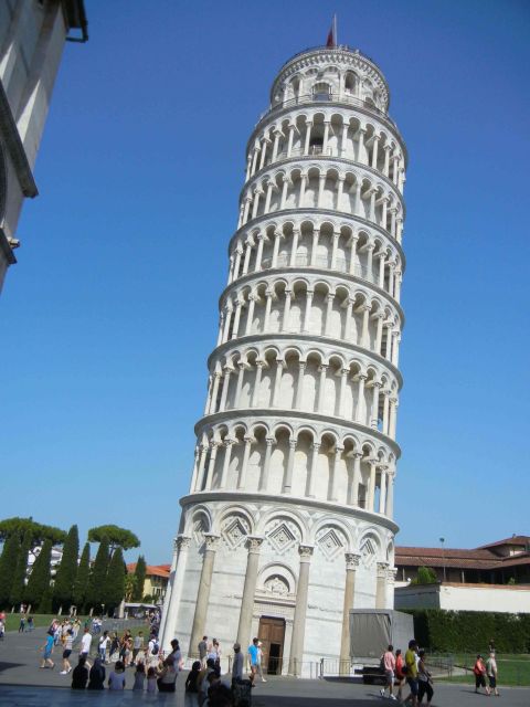 From Rome: Florence & Pisa Full-Day Tour - Piazza della Signoria and Santa Croce: Florence’s heart and its quiet stage