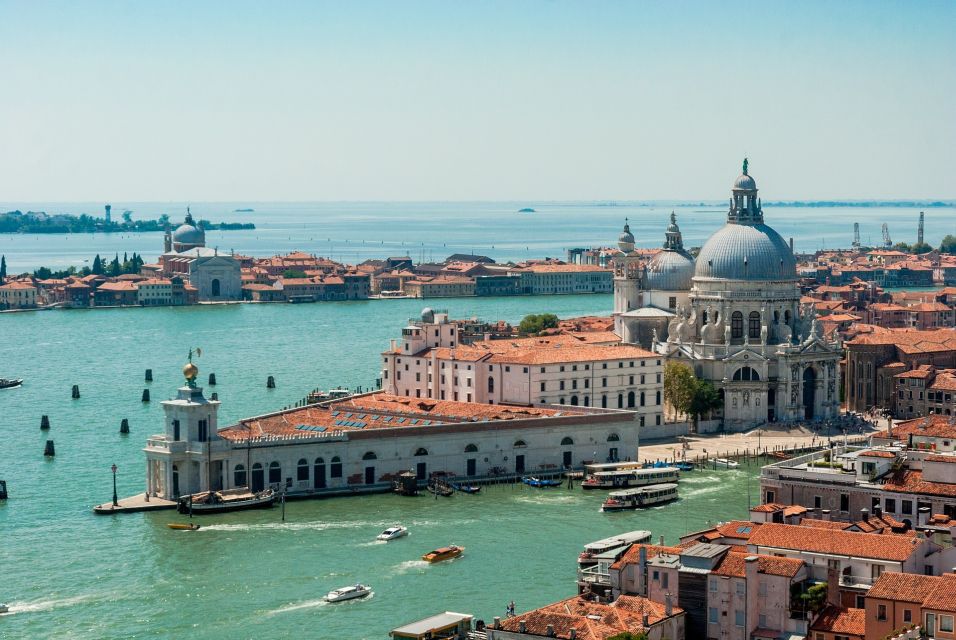 From Rome: Full-Day Small Group Tour to Venice by Train - Key Things You’ll Notice on This Rome-to-Venice Day