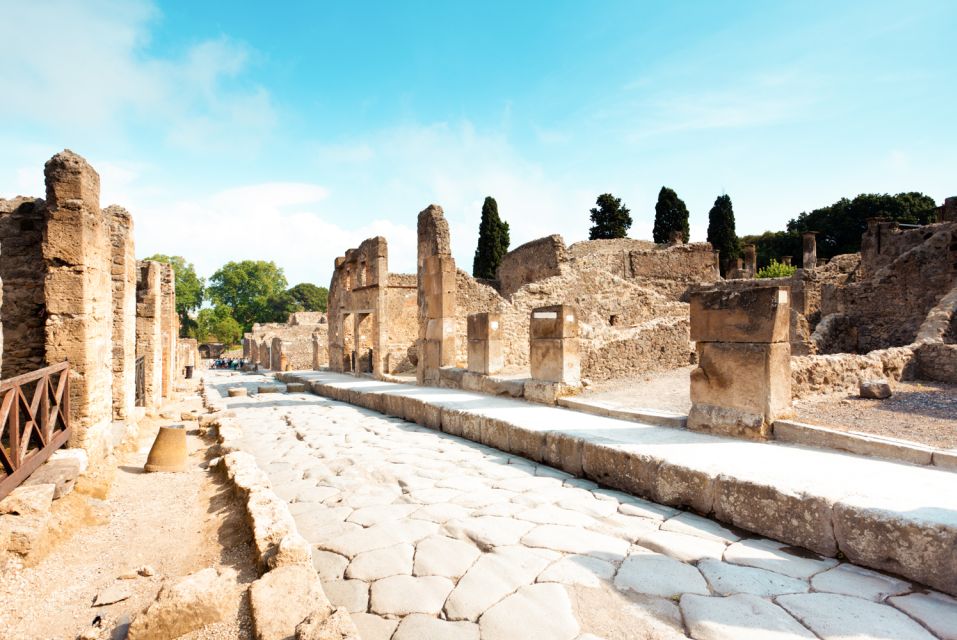 From Rome: Pompeii & Amalfi Coast Full-Day Trip - How the Rome-to-Naples road day really feels