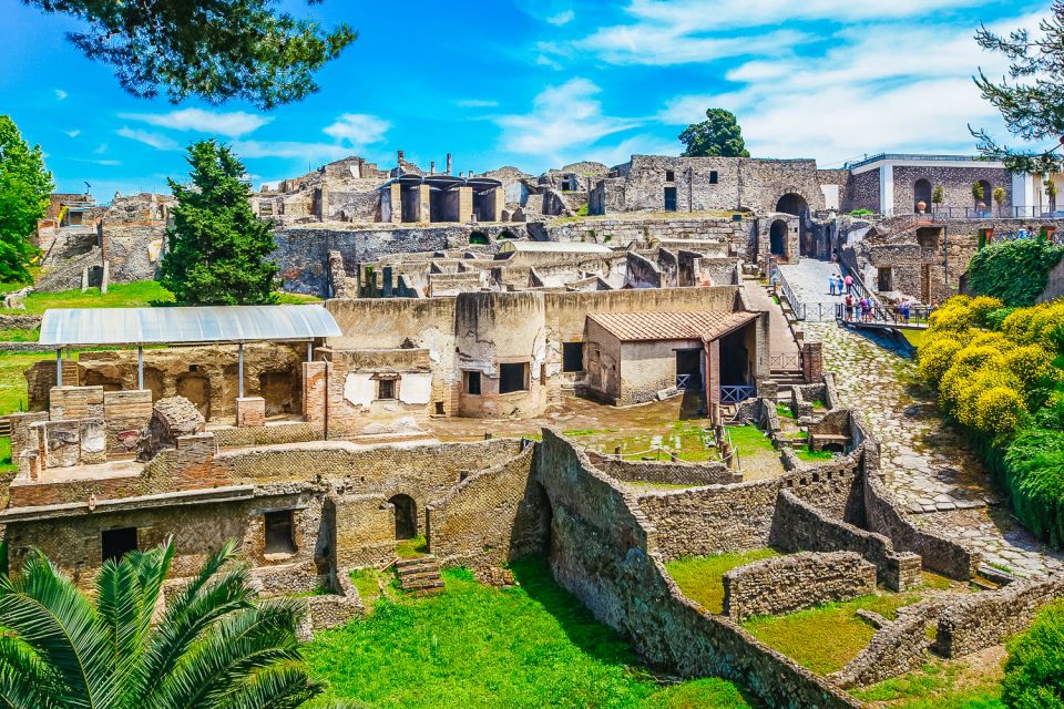 From Rome: Pompeii & Amalfi Coast Full-Day Trip - Who this tour fits best (and who should skip it)