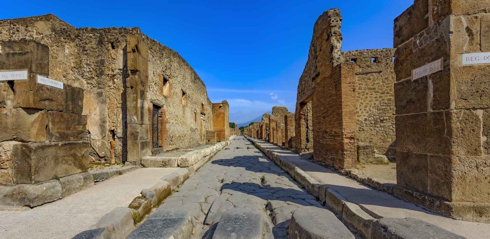 From Rome: Pompeii Day Trip by Fast Train and Car - Comfortable walking, smart packing, and the small rules that matter