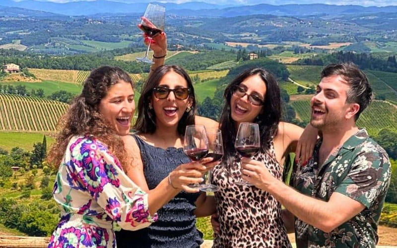 From Rome: Tuscany Wine Tour, San Gimignano & Florence - Vernaccia and San Gimignano-area production: DOCG white wine and more oil