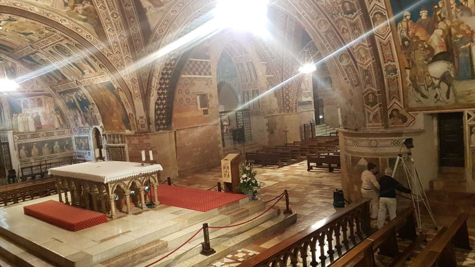 From Rome: Umbria, Assisi and Orvieto Day Tour - The staff that can make or break the day