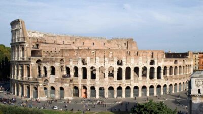 Full day in Rome with Jubilee path and Pope Francis Tomb - Florence to Rome: train time that shapes the whole day