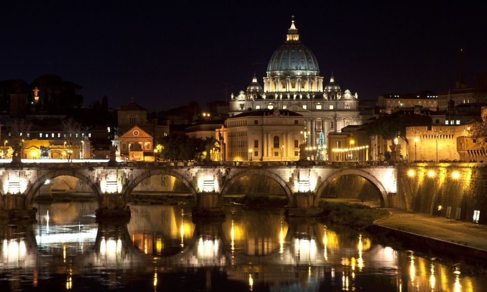 Ghosts of Rome 2-Hour Tour - Why the Night Changes Rome in This Ghost Walk