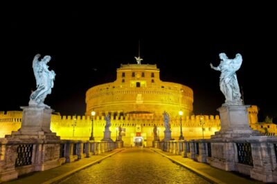 Ghosts of Rome 2-Hour Tour - Meeting at Piazza Colonna: A Simple Start, a Clear Pace