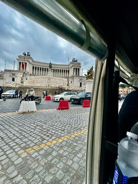 Golf Cart Tour: Private Experience of Rome's City Center - Trastevere and Vatican City photo stop: two sides of Rome