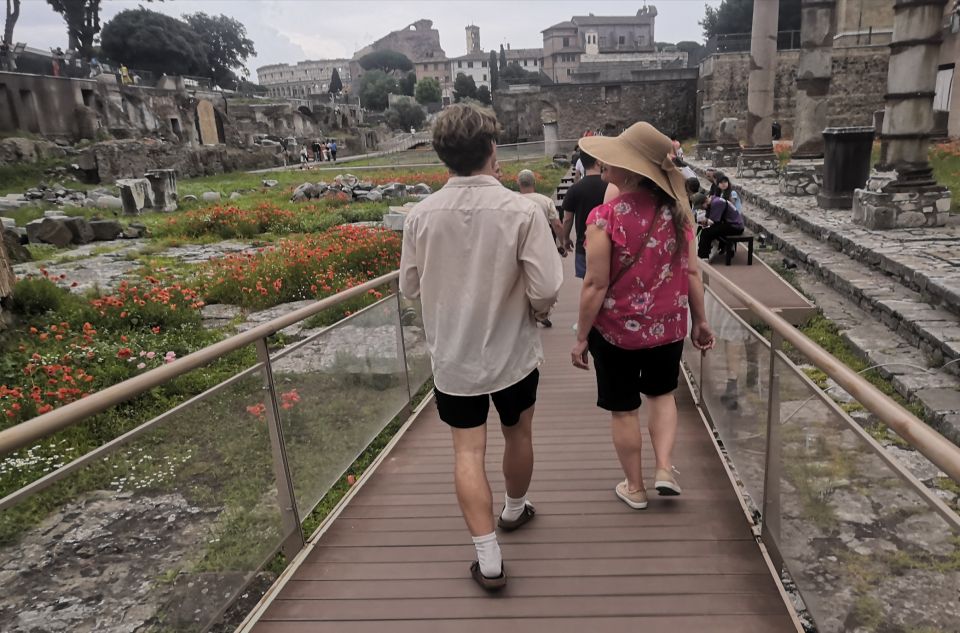 Guided tour of Roman Forum & Palatine Hill - Temple of Venus and Roma (about 15 minutes): religion and politics in the same block