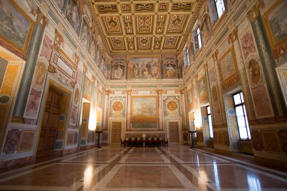 Lateran Palace Entry Ticket with Audio Guide - Lateran Palace in One Hour: What You Actually See
