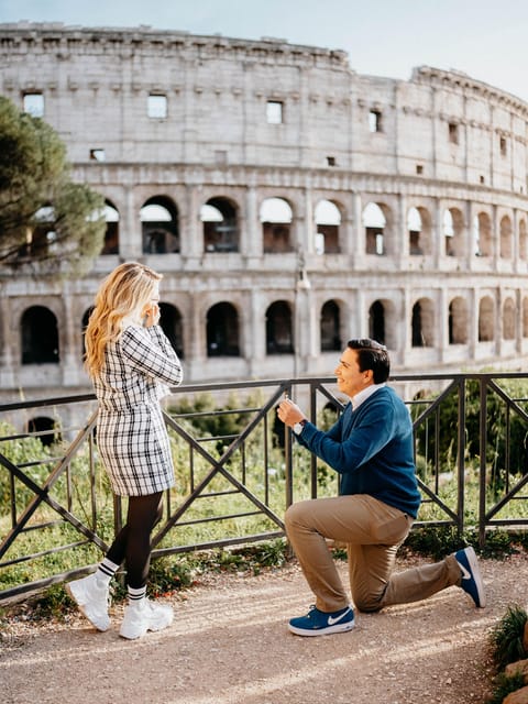 Mini Photo-session at Colosseum with Photographer - The Photoshoot: Posing Tips, Relaxed Direction, and Smart Angles
