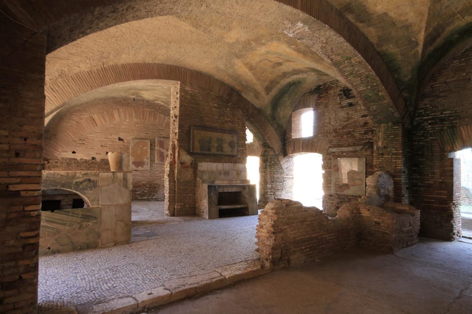 Ostia Antica: Hidden City Guided ENGLISH Tour with Transfer - Step-by-step itinerary: what happens during those 3.5 hours