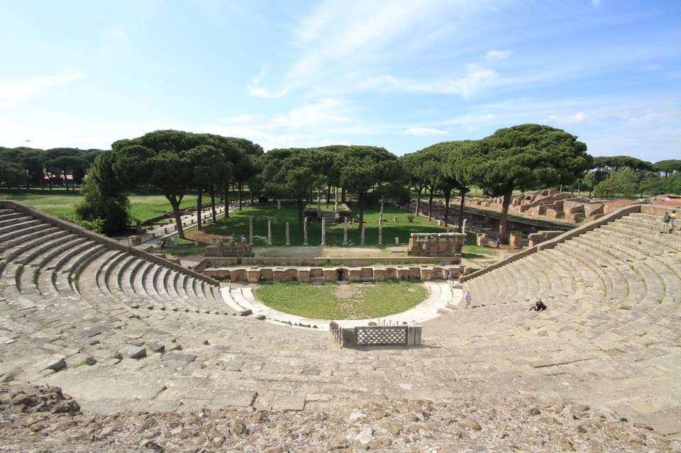 Ostia Antica: Hidden City Guided ENGLISH Tour with Transfer - Beach time after the ruins: how to keep the day from feeling too heavy