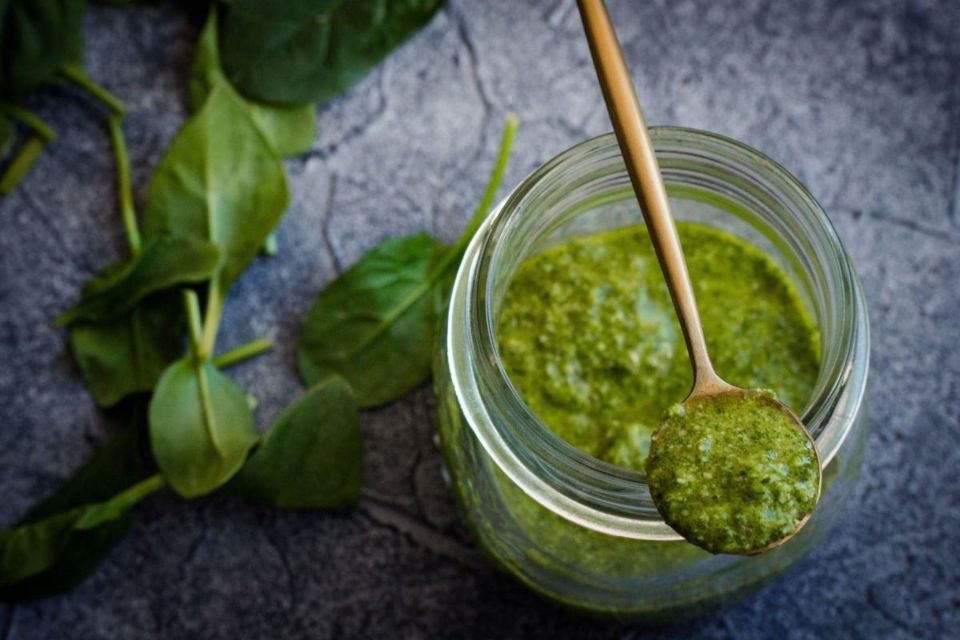 Pasta Cooking Class with Pesto Sauce Making in Rome Center - Should you book this pesto and fettuccine class?