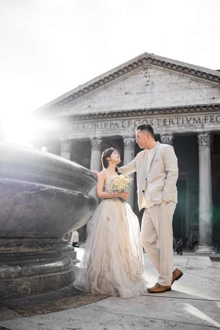 Photo Shoot in Rome with Vespa And Vintage Fiat 500 Options - Where you meet, where you end, and how the timing feels