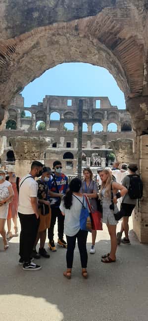 Private 1.5-Hour Family-Friendly Tour of the Colosseum - Meeting at the Arch of Constantine: Arrive Early and Expect Security