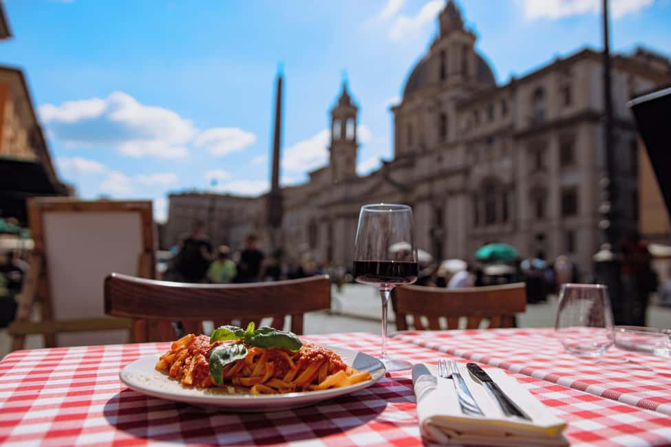 Ravioli Cooking Class in Rome - Piazza Navona - Bruschetta and Drinks While the Kitchen Cooks: The Best Kind of Waiting