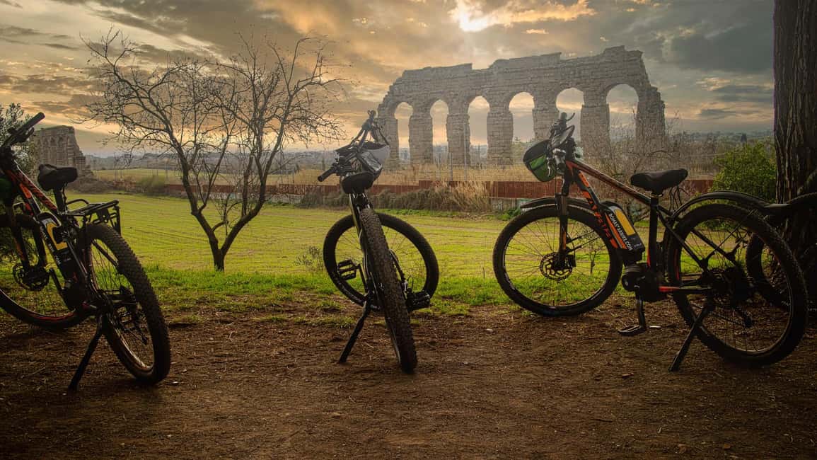 Roma: DELUXE Appian Way Bike Tour, Catacombs Visit & Lunch - Ninfeo di Egeria and the “water” stops you’ll remember
