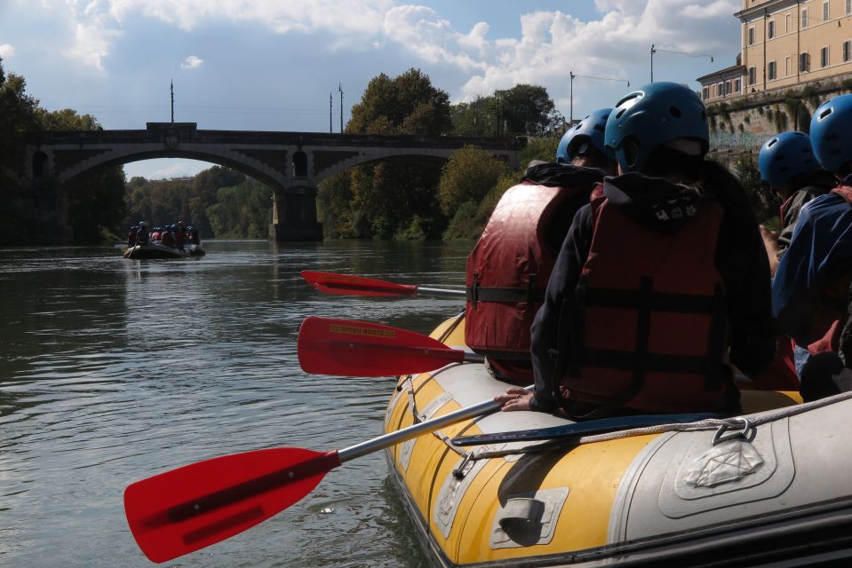 Rome: 2-Hours Rafting Experience on the Tiber River - Garibaldi Bridge and Pons Fabricius rapids: when it turns thrilling