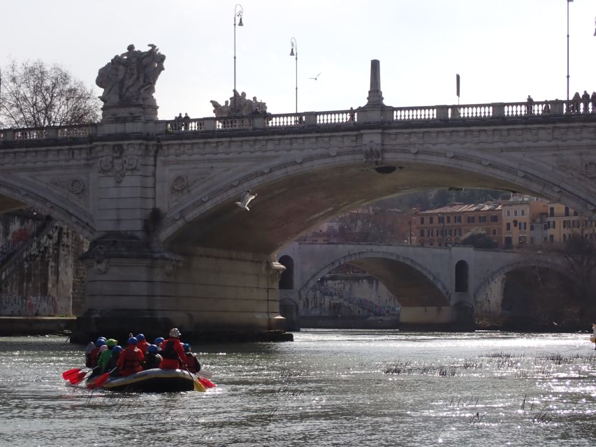 Rome: 2-Hours Rafting Experience on the Tiber River - Safety briefing and paddle technique: where confidence comes from