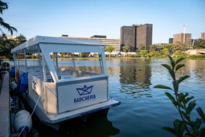 Rome: 30-minute boat tour to Laghetto dell'Eur - Sailing along EUR’s lake: what you’re really paying for