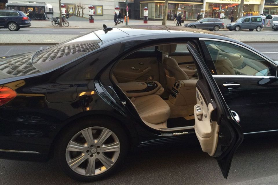 Rome: 4-Hour City Tour by Luxury Limousine - Luxury Limousine Pickup and Chauffeur Service
