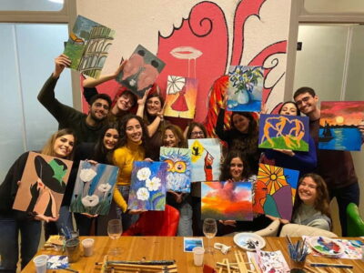 Rome: Afternoon Paint and Sip Experience in Piazza Navona - Finding the Studio Entrance in the Palazzo (Buzz 112)