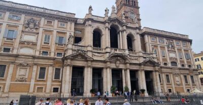 Rome: Ancient Jubilee in the 4 Major Basilicas - St. Peter’s Basilica: Pietà, relics, and the tomb beneath the High Altar