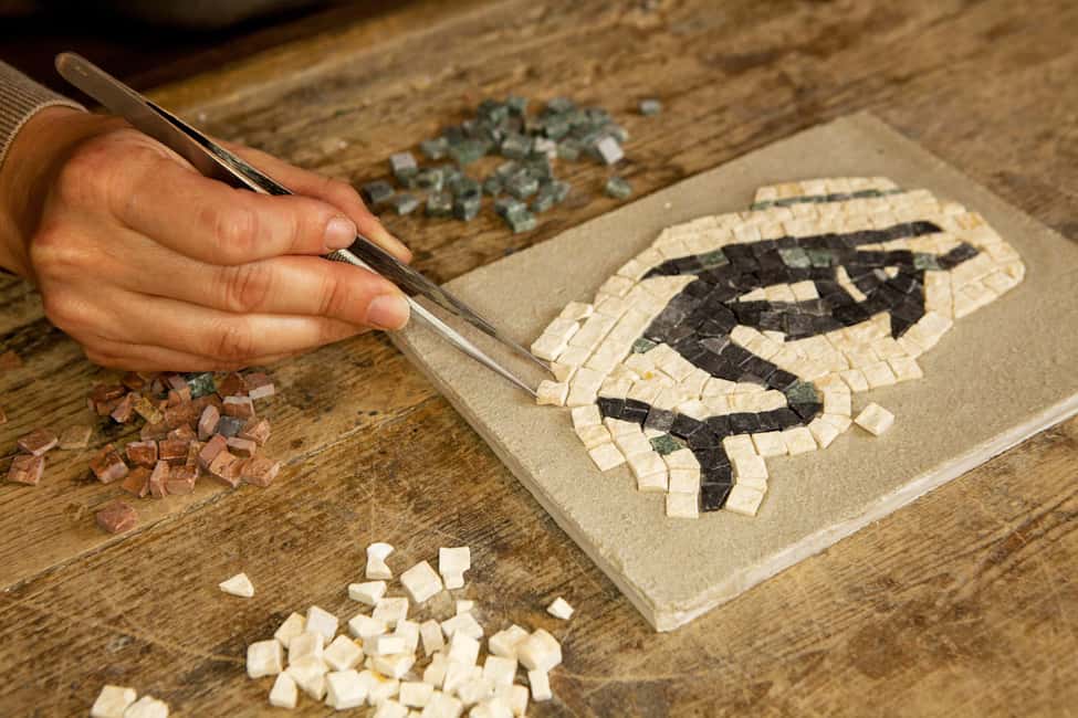 Rome: Ancient Mosaic Making Workshop - The Studio Vibe: Family-Run, Small Group, Helpful Instructors