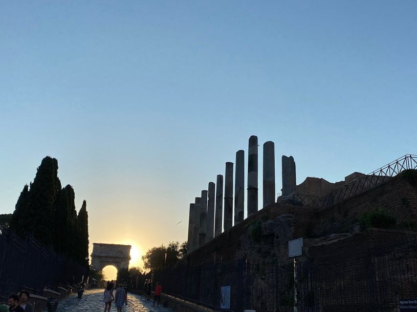 Rome: Ancient Rome Nighttime Sightseeing Tour - Key things you’ll notice on this night walk