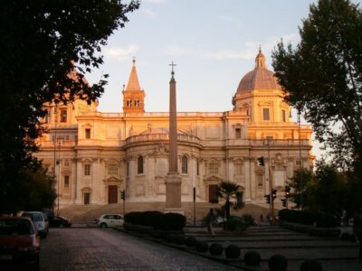 Rome at Sunset: Romantic Tour in an Electric Golf Cart - Pickup in Central Rome: One Less Hassle