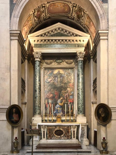 Rome: Basilica of St Mary Major Catholic Pilgrim Tour - The relic moments: crib wood, Salus Populi Romani, and Pope St Pius V