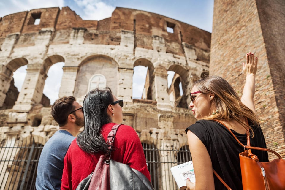 Rome: Best of Colosseum and Roman Forum Guided Tour - Meeting point and timing: start with less stress