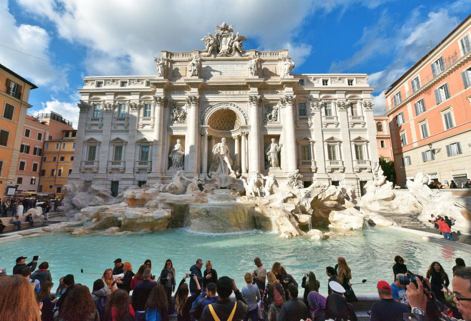 Rome: Best of Rome 2 hours Walking Tour - The guide factor: stories, pacing, and real usefulness