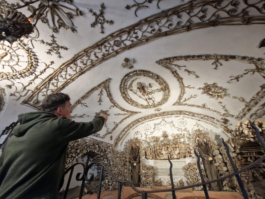 Rome: Bone Crypts Express - Tour in ENGLISH with tickets - Who should book this tour?