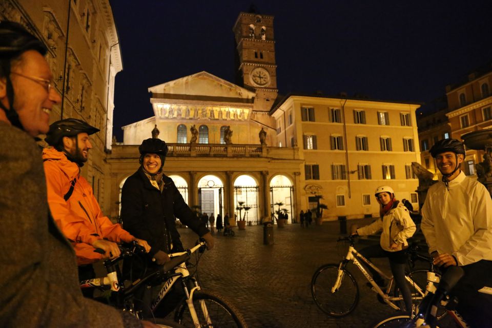 Rome by Night: 3-Hour Bike Experience - Trevi Fountain at Night: The Icon, Without the Daytime Crush Feeling