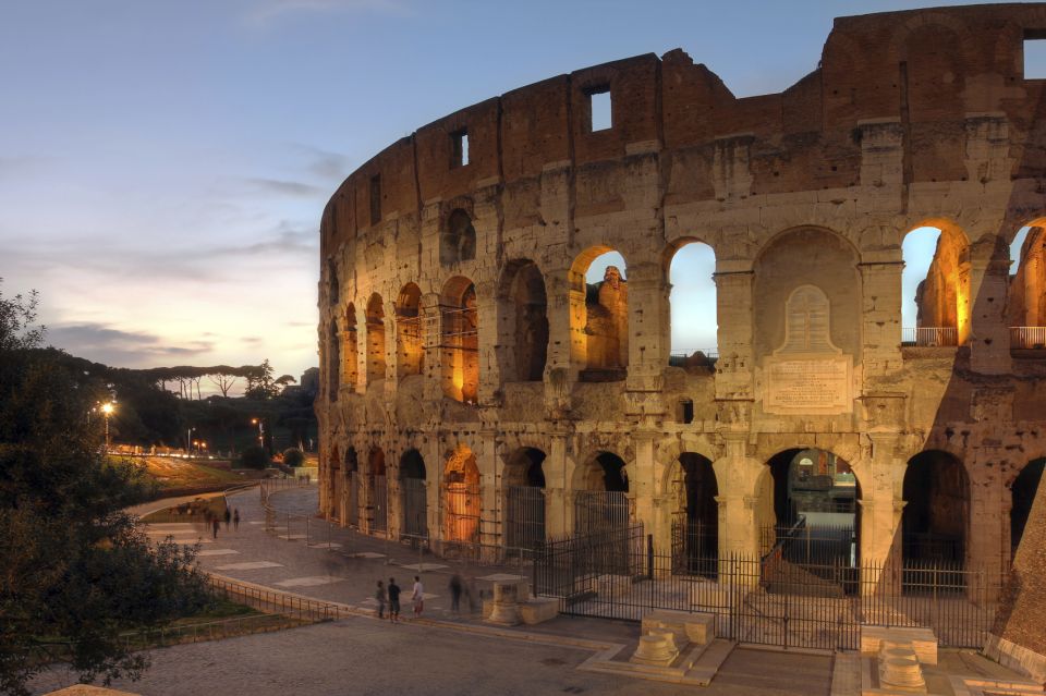 Rome By Night: Small Group E-Bike Tour - The Colosseum and Roman Forum After Dark: Lighting Changes Everything