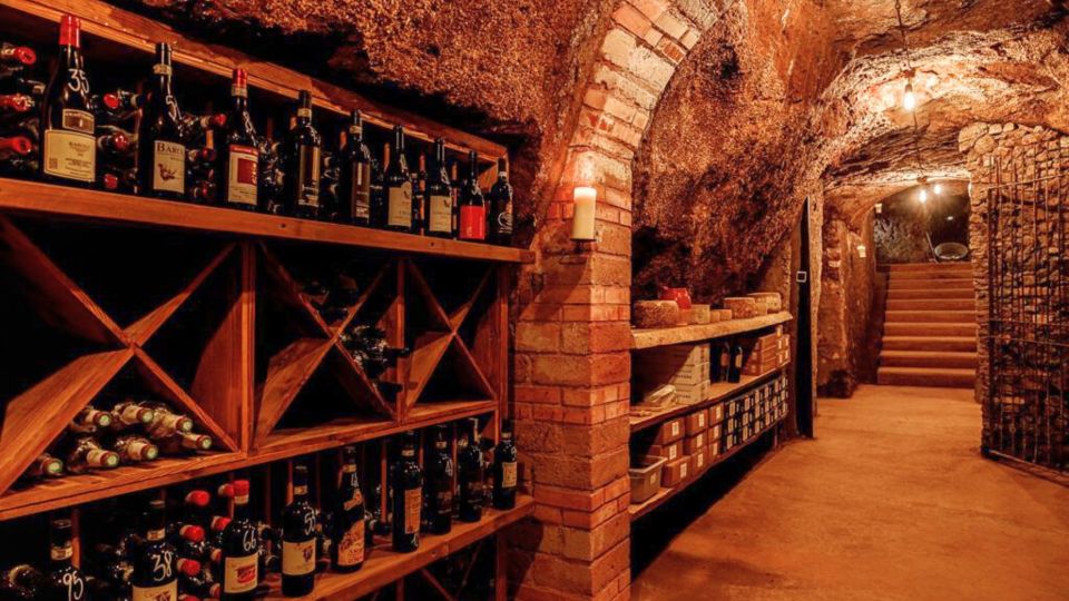 Rome: Candlelight Wine tasting in ancient roman Cave - Candlelight in Rome’s Pigneto Cave: Why the Setting Matters