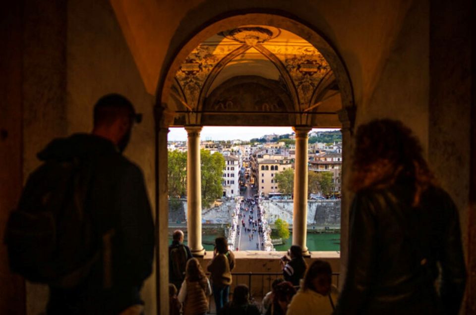 Rome: Castel Sant'Angelo Private Tour & Skip-the-Line Entry - Starting at St. Angelo Bridge: where your orientation starts