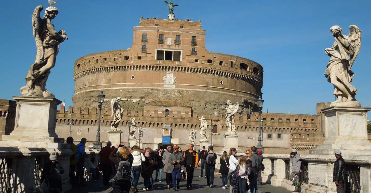 Rome: Castel Sant'Angelo Skip the Line Private Tour - The emperor’s tomb: Hadrian’s resting place inside the fortress