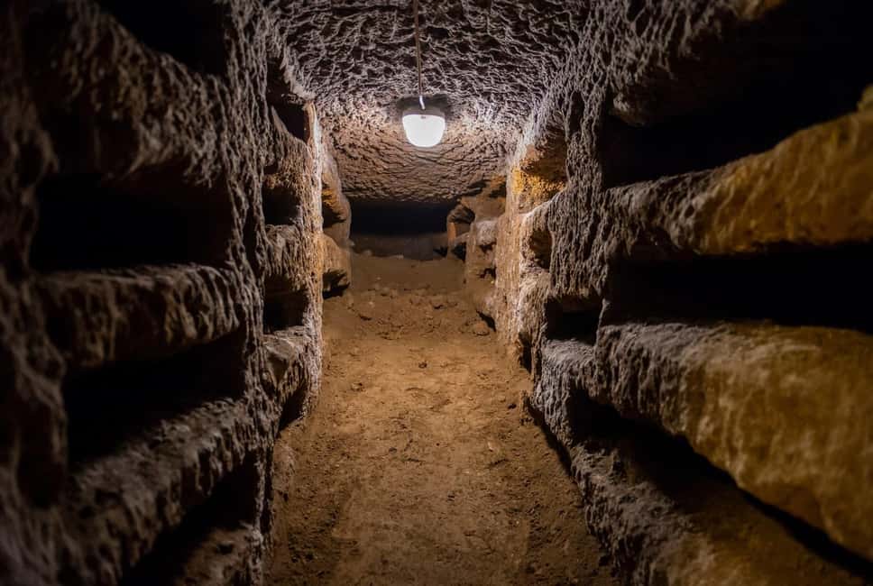 Rome Catacombs Underground Small Guided Tour with Transfer - Small Group Size: More Listening, Less Waiting